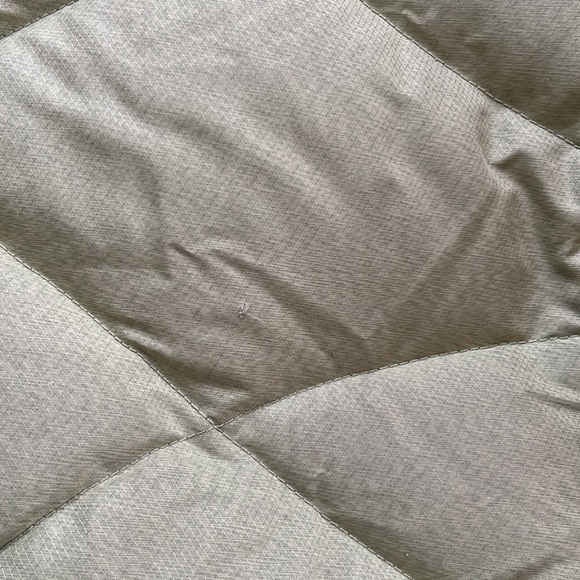 Marmot 700 Fill Down puffer cropped length pale green hood size XS - Picture 12 of 12